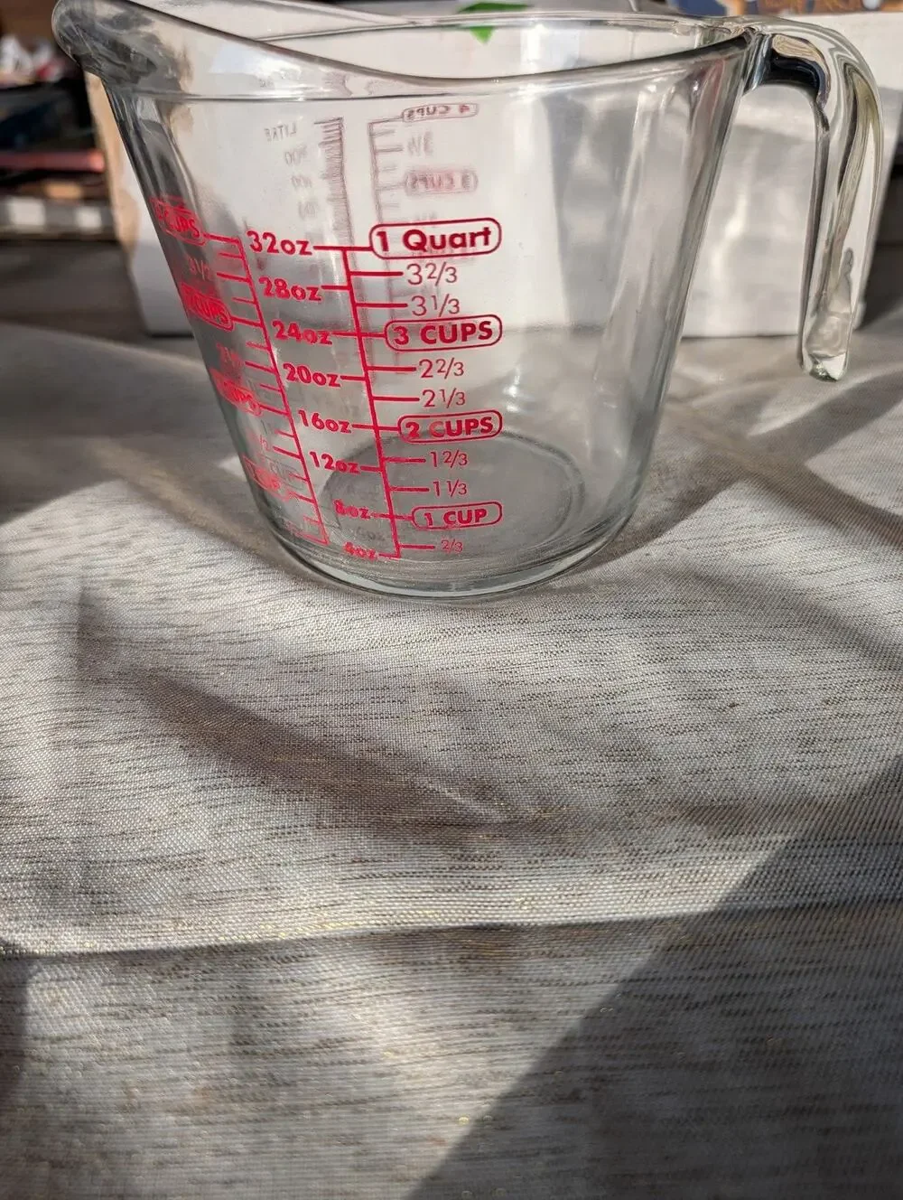 Measuring Cup, Anchor Hocking Glass 32 ozMeasuring Cup.
